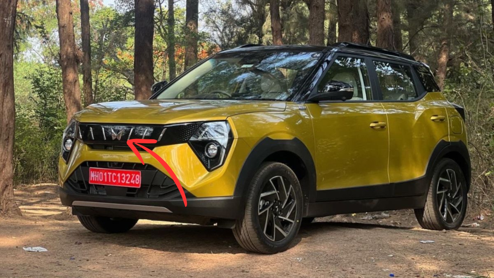 Mahindra XUV 3XO (1)